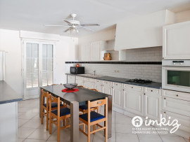 
                                                                                        Vente
                                                                                         Villa 7 chambres avec piscine