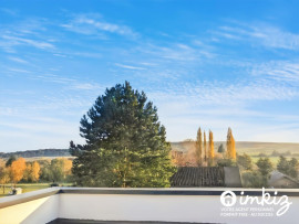 
                                                                                        Vente
                                                                                         VILLA AVEC PISCINE . REIMS . 5min de Gueux