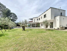 Vente
VILLA CONTEMPORAINE – VUE DÉGAGÉE & BASSIN DE NAGE