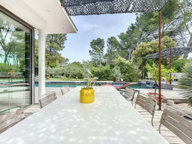 Vente
VILLA CONTEMPORAINE – VUE DÉGAGÉE & BASSIN DE NAGE