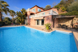 
                                                                                        Vente
                                                                                         VILLA CORNICHE FLEURIE