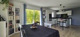
                                                                                        Vente
                                                                                         Villa de 125 m² 4 ch sur un terrain de 772 m²
