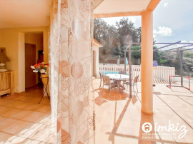 Vente
Villa de plain-pied 128m2 + piscine + grand jardin