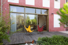 
                                                                                        Location
                                                                                         Villa Endoume