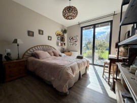 
                                                                                        Vente
                                                                                         Villa familiale 8 pièces de plus de 190 m²