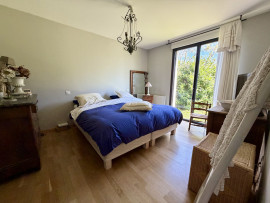 
                                                                                        Vente
                                                                                         Villa familiale 8 pièces de plus de 190 m²