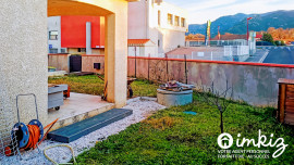 
                                                                                        Vente
                                                                                         villa plain-pied - garage - piscine