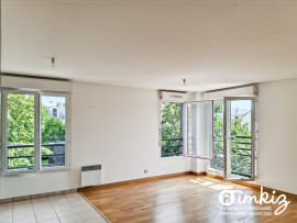 
                                                                                        Vente
                                                                                         Villeneuve-le-Roi  – À 8 min du RER -2p 49m²