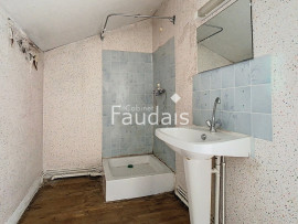 
                                                                                        Vente
                                                                                         VILLIERS-FOSSARD, Maison 4 pièces, 2 chambres