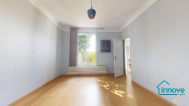 
                                                                                        Vente
                                                                                         Viroflay Rive Droite - Maison avec dépendance aménagée