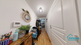
                                                                                        Vente
                                                                                         Viroflay Rive Gauche – Appartement familial de 84 m² avec ter