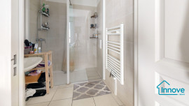 
                                                                                        Vente
                                                                                         Viroflay Rive Gauche – Appartement familial de 84 m² avec ter