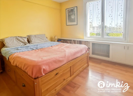 
                                                                                        Vente
                                                                                         Vitry-sur-Seine  4 pièces avec cave et 2 balcons,