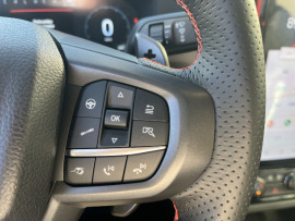 
                                                                                        Voiture
                                                                                         Voiture 4x4 - Ford Ranger RAPTOR "R"  V6  410 CH - 99970€