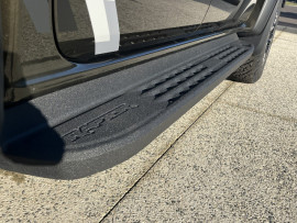 
                                                                                        Voiture
                                                                                         Voiture 4x4 - Ford Ranger RAPTOR "R"  V6  410 CH - 99970€