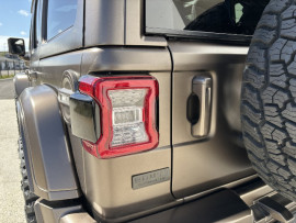 
                                                                                        Voiture
                                                                                         Voiture 4x4 - Jeep Brute HYBRID - 159970€