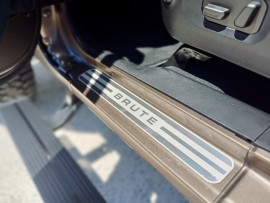 
                                                                                        Voiture
                                                                                         Voiture 4x4 - Jeep Brute HYBRID - 159970€