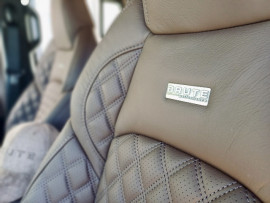 
                                                                                        Voiture
                                                                                         Voiture 4x4 - Jeep Brute HYBRID - 159970€