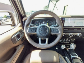 
                                                                                        Voiture
                                                                                         Voiture 4x4 - Jeep Brute HYBRID - 159970€