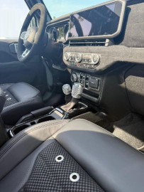 
                                                                                        Voiture
                                                                                         Voiture 4x4 - Jeep Brute HYBRID - 168970€