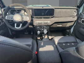 
                                                                                        Voiture
                                                                                         Voiture 4x4 - Jeep Brute HYBRID - 168970€