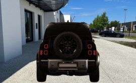 
                                                                                        Voiture
                                                                                         Voiture 4x4 - Land Rover Defender 110 D250 /S UTILITAIRE 3 PLACES - 99970€