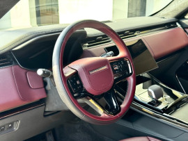 
                                                                                        Voiture
                                                                                         Voiture 4x4 - Land Rover Range Rover P550 E PHEV AUTOBIOGRAPHY DYNAMIC - 139970€