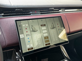 
                                                                                        Voiture
                                                                                         Voiture 4x4 - Land Rover Range Rover P550 E PHEV AUTOBIOGRAPHY DYNAMIC - 139970€