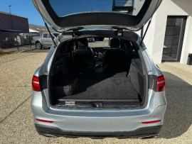 
                                                                                        Voiture
                                                                                         Voiture 4x4 - Mercedes Glc 350 E 4MATIC - 26970€