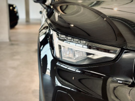 
                                                                                        Voiture
                                                                                         Voiture 4x4 - Volvo C40 Recharge Twin 408 Ch Awd 1 EDITION PLUS - 44970€