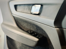 
                                                                                        Voiture
                                                                                         Voiture 4x4 - Volvo C40 Recharge Twin 408 Ch Awd 1 EDITION PLUS - 44970€