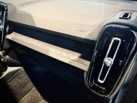 
                                                                                        Voiture
                                                                                         Voiture 4x4 - Volvo C40 Recharge Twin 408 Ch Awd 1 EDITION PLUS - 44970€