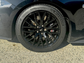 
                                                                                        Voiture
                                                                                         Voiture Cabriolet - Ford Mustang CABRIOLET V8 5.0 BVA10 / GT - 51970€