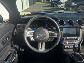 
                                                                                        Voiture
                                                                                         Voiture Cabriolet - Ford Mustang CABRIOLET V8 5.0 BVA10 / GT - 51970€