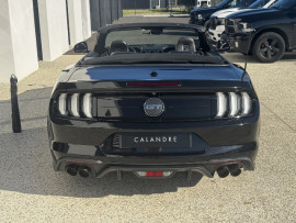 
                                                                                        Voiture
                                                                                         Voiture Cabriolet - Ford Mustang CABRIOLET V8 5.0 BVA10 / GT - 51970€