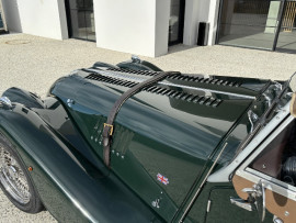 
                                                                                        Voiture
                                                                                         Voiture Cabriolet - Morgan Roadster V6 3.0 . - 69970€