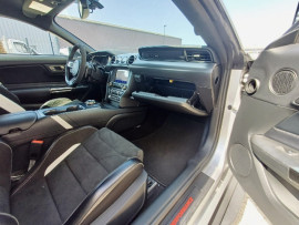 
                                                                                        Voiture
                                                                                         Voiture Coupé - Ford Mustang Shelby GT500 - 144970€