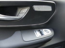 
                                                                                        Voiture
                                                                                         Voiture Monospace - Mercedes-benz Classe V Long 250D 9G-Tronic VanTourer Urban - 69970€