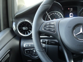 
                                                                                        Voiture
                                                                                         Voiture Monospace - Mercedes-benz Classe V Long 250D 9G-Tronic VanTourer Urban - 69970€