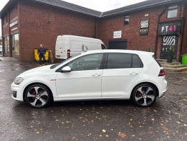 
                                                                                        Voiture
                                                                                         Volkswagen Golf 2.0 TSI BlueMotion Tech GTI Hatchback 5dr Petrol DSG Euro 6 (s/s) (220 MOT 11/26 AUTO 63K FSH ULEZ