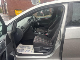 
                                                                                        Voiture
                                                                                         Volkswagen Golf 2.0 TSI GTI TCR HATCHBACK 5DR PETROL DSG EURO 6 (S/S) (290 PS) AUTO MOT 11/26 40K ULEZ