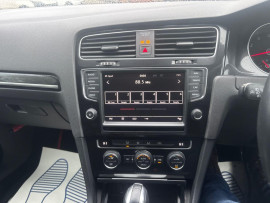 
                                                                                        Voiture
                                                                                         Volkswagen Golf 2.0 TSI GTI TCR HATCHBACK 5DR PETROL DSG EURO 6 (S/S) (290 PS) AUTO MOT 11/26 40K ULEZ