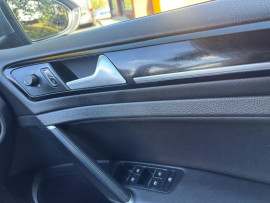 
                                                                                        Voiture
                                                                                         Volkswagen Golf 2.0 TSI R Hatchback 5dr Petrol DSG 4Motion Euro 6 (s/s) (300 ps)