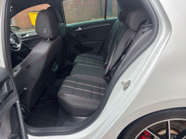 
                                                                                        Voiture
                                                                                         Volkswagen Golf GTI MOT 11/26 AUTO 75K FSH ULEZ 2.0 5dr