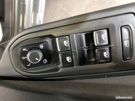 Voiture
Volkswagen Golf VIII Berline Style 1st eHybrid
