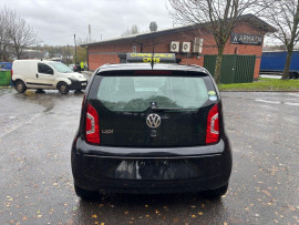 
                                                                                        Voiture
                                                                                         Volkswagen HIGH UP AUTO MOT 11/26 43K ULEZ 1.0 5dr