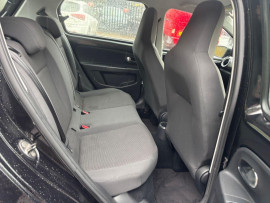 
                                                                                        Voiture
                                                                                         Volkswagen HIGH UP AUTO MOT 11/26 43K ULEZ 1.0 5dr