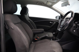 
                                                                                        Voiture
                                                                                         Volkswagen Polo 1.0 TSI BlueMotion Tech SEL Euro 6 (s/s) 3dr