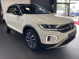 Voiture
Volkswagen T-Roc VW 1.0 TSI 110 STYLE / TVA RÉCUPÉRABLE EXPORT POSSIBLE