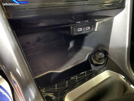 Voiture
Volkswagen T-Roc VW 1.0 TSI 110 STYLE / TVA RÉCUPÉRABLE EXPORT POSSIBLE